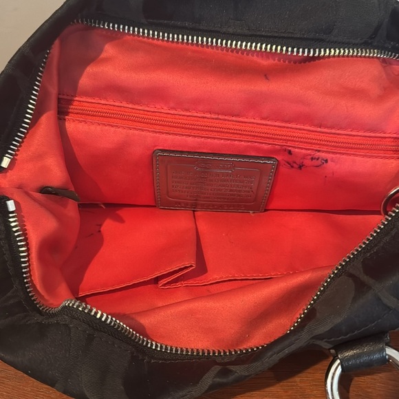 Coach, Poppy Daisy, black signature tote, red lining large - Picture 12 of 16